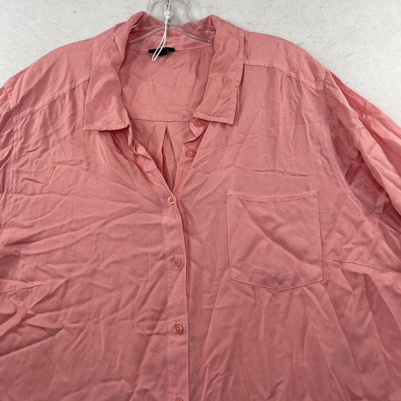 Torrid 3 Women’s Plus Size 3X Solid Pink 100% Rayon Button Down Blouse Top - Picture 13 of 14